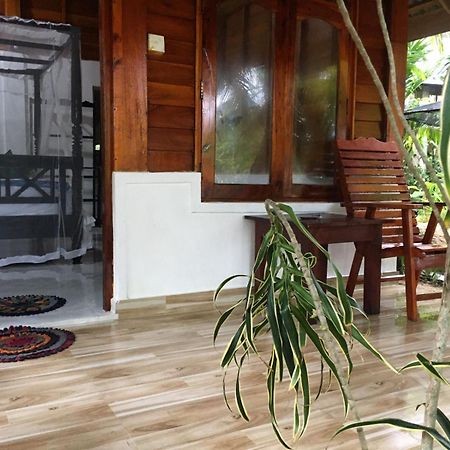 Gems Garden Guest House Tangalle Exterior photo